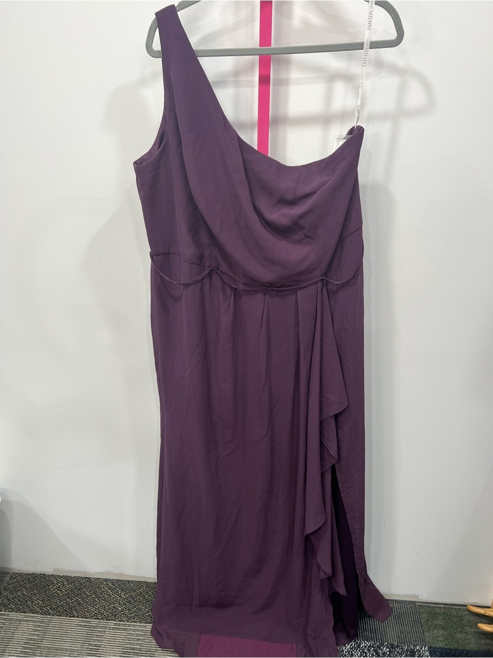 David’s Bridal NWT One-Shoulder Plum Evening Gown with Side Ruffle and Slit - Picture 6 of 10